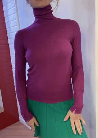 Dolcevita viola brillante con bottoni taglia S/L nuovo