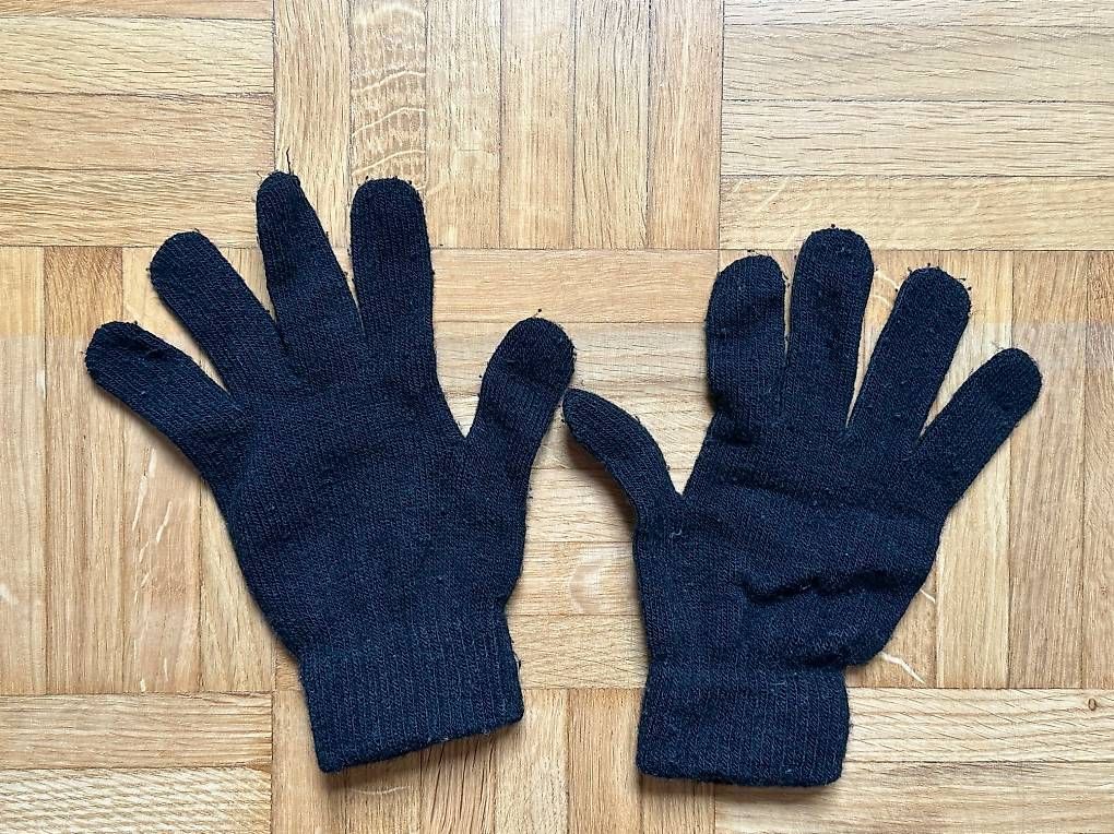 Gants & mitaines : Gloves – D'occasion à Zürich par abiiStore