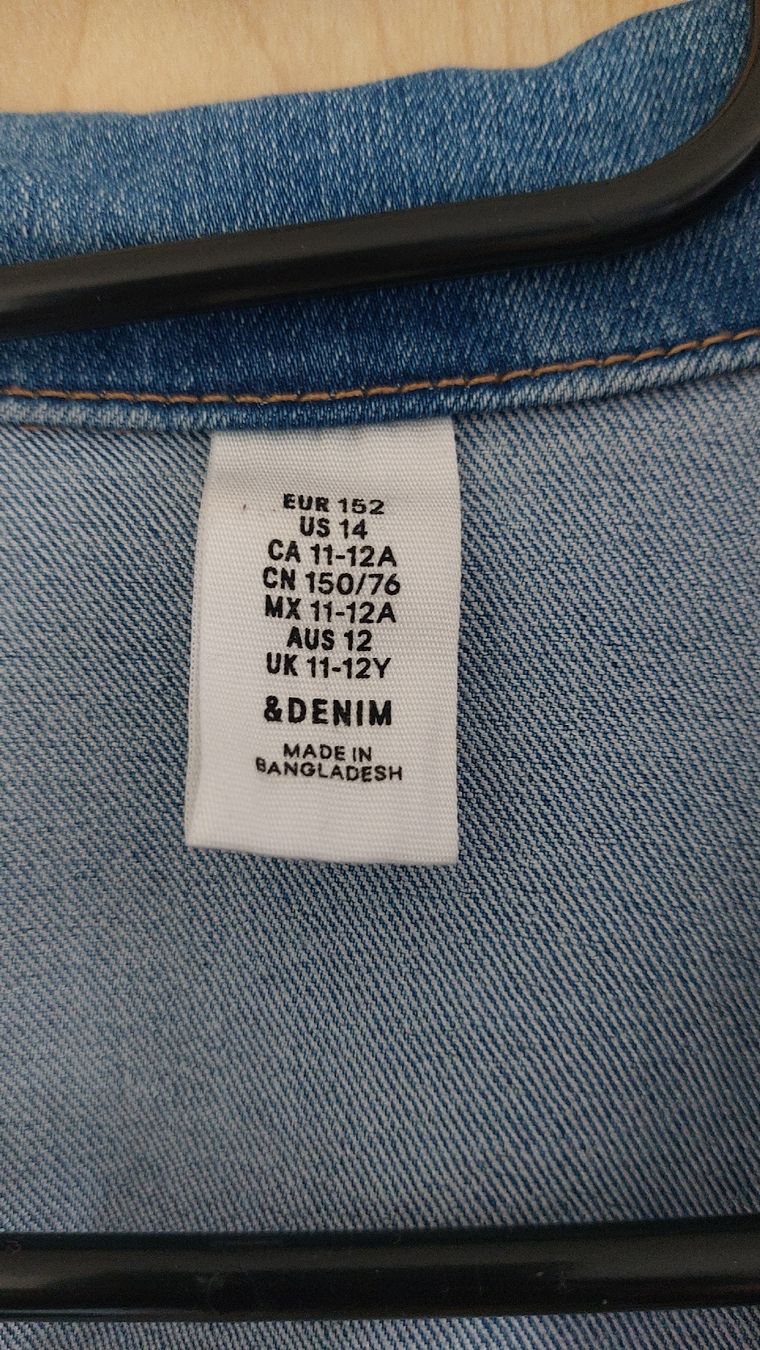 H&M Giacche & Cappotti: Jeansjacke H&M, Grösse 152  – Usato da Dettighofen venduto da monaso 1