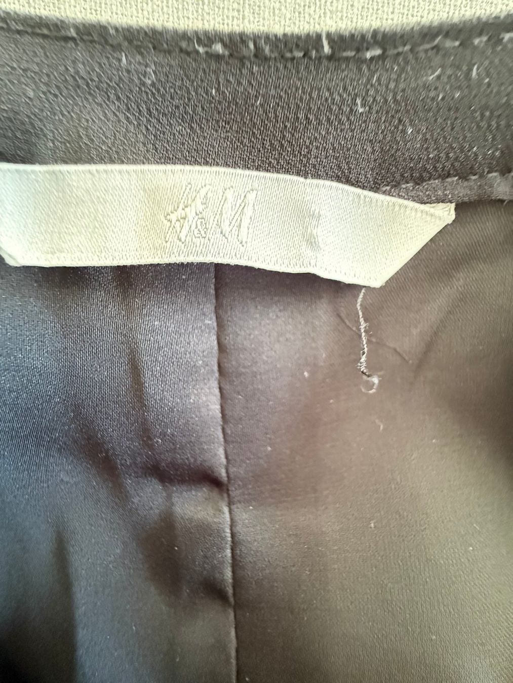 H&M Vestiti: Schwarzes Kleid Grösse S – Usato da Kirchdorf AG venduto da coco123 6