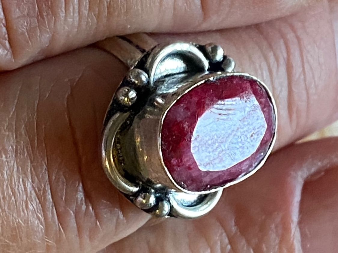 Ringe: Bague en argent avec rubis – Gebraucht aus Clarens von OptitesJoliesChoses 3