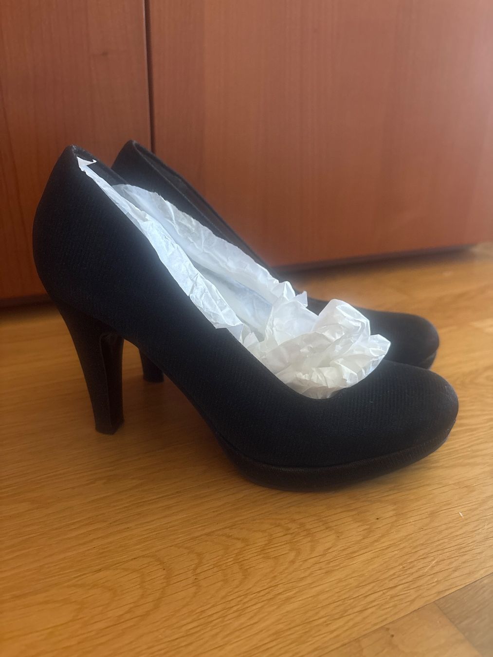 Tamaris Damenschuhe: High Heels Schwarz Grösse 38 – Gebraucht aus Rudolfstetten von palmino01