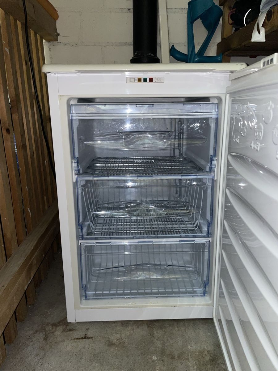 Gefrierschrank: Gefrierschrank von Beko – Gebraucht aus Eschenbach SG von ang_bqf5 2