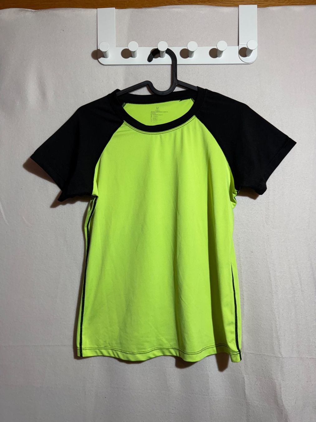 T-shirt: T-Shirt Gr. M – Usato da Grosswangen venduto da SALE_SALE_SALE