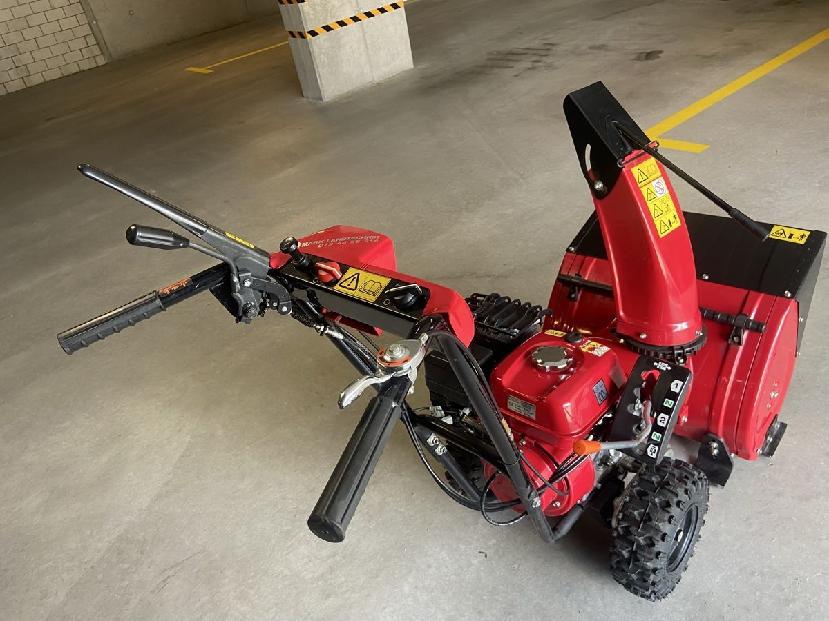 Honda Toutes les machines: Honda Schneefräse HSS 655 – D'occasion à Seewis-Pardisla par skoda8 2