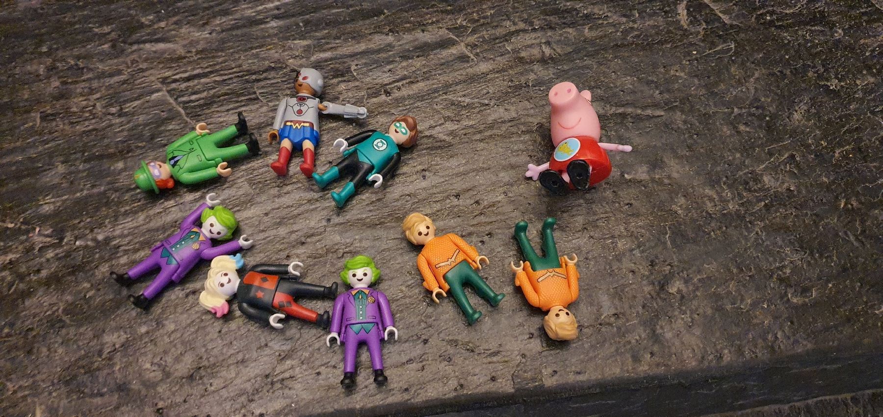 Statuette: Playmobil Figuren Set marvel + pepa woods – Usato da Muri AG venduto da Jeromia