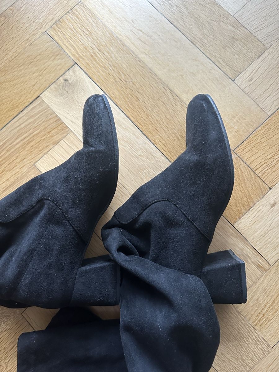 Chaussures femmes: Black long suede boots – D'occasion à Lugano par GGcloset 3