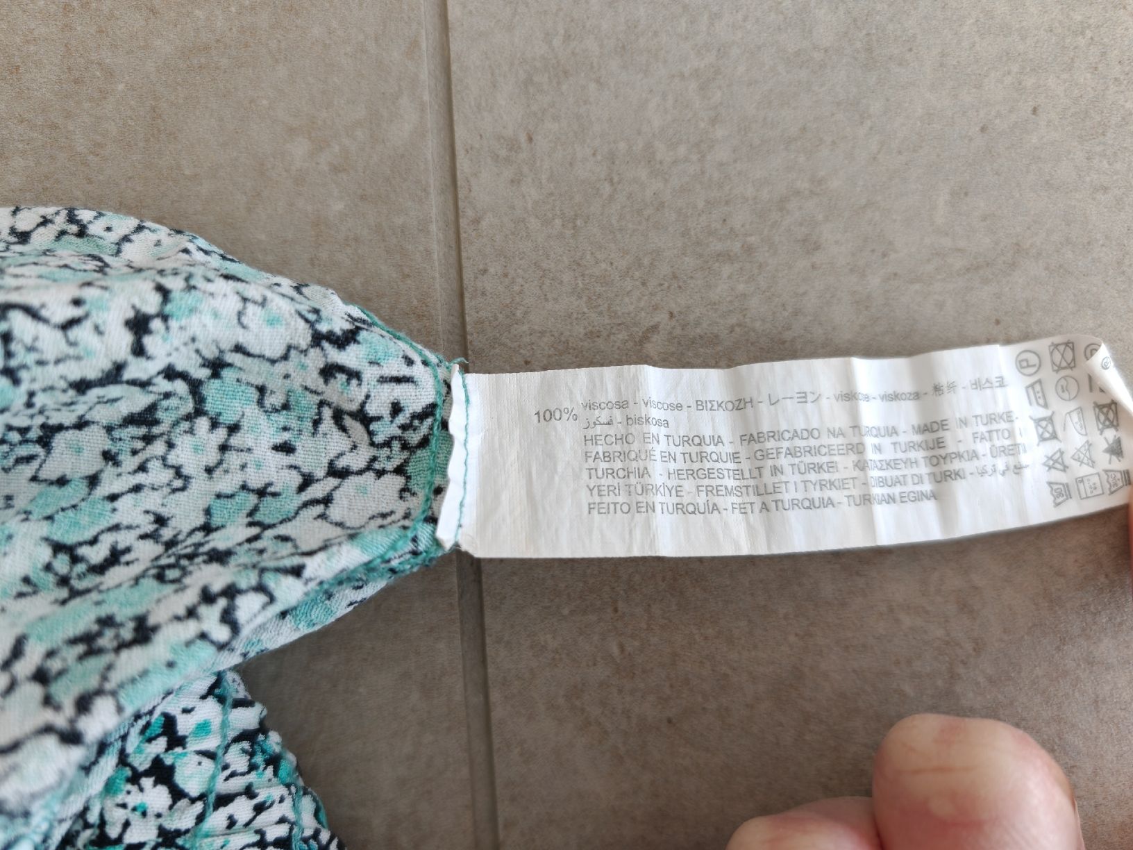 Zara Röcke: Mini-jupe + short fleurie légère, taille S – Gebraucht aus Longirod von ali_nsd5 2