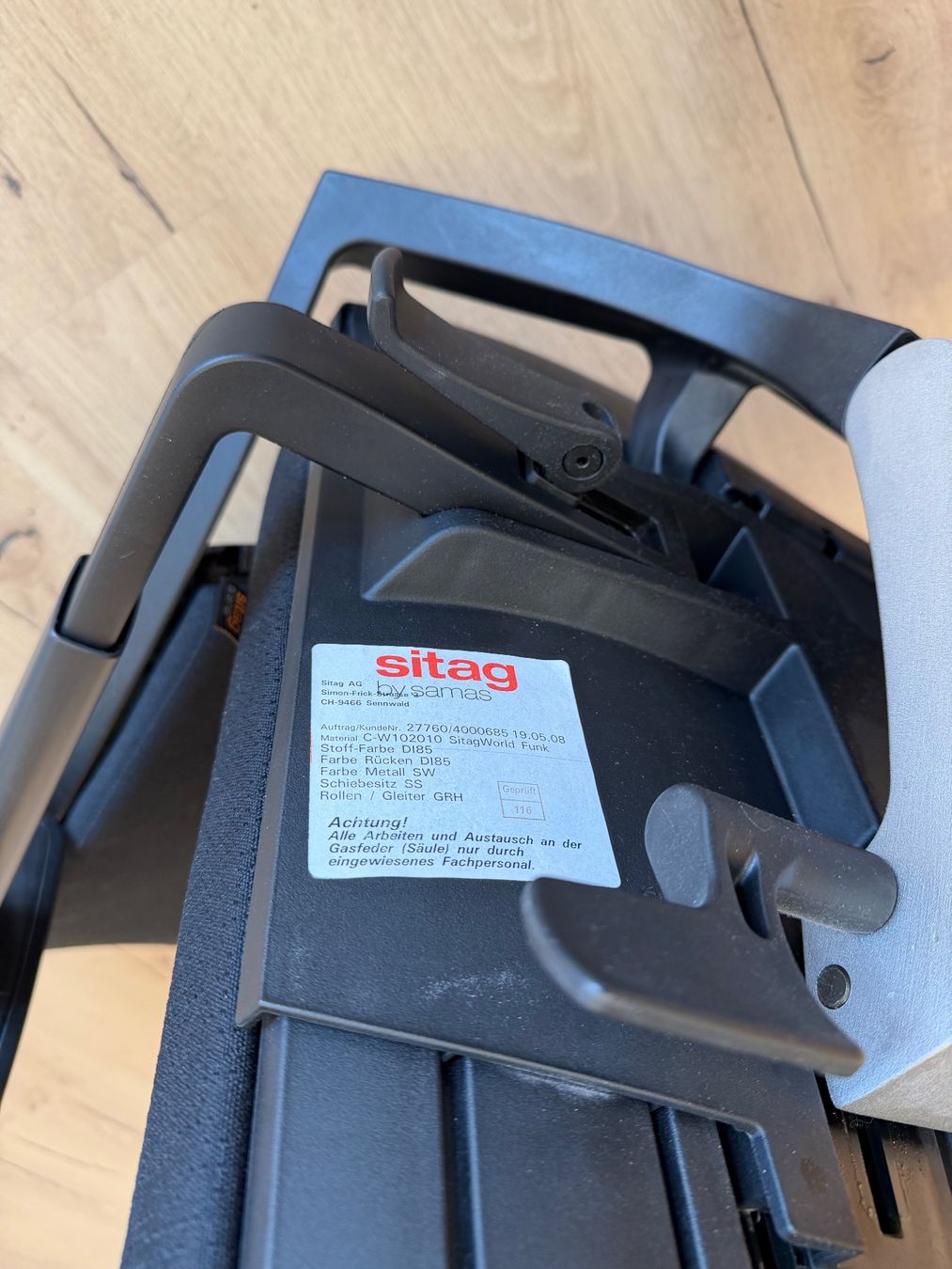 Sitag Sedie: Bürostuhl, Sitag ab 1.- – Usato da Grenchen venduto da Design-Outlet 6