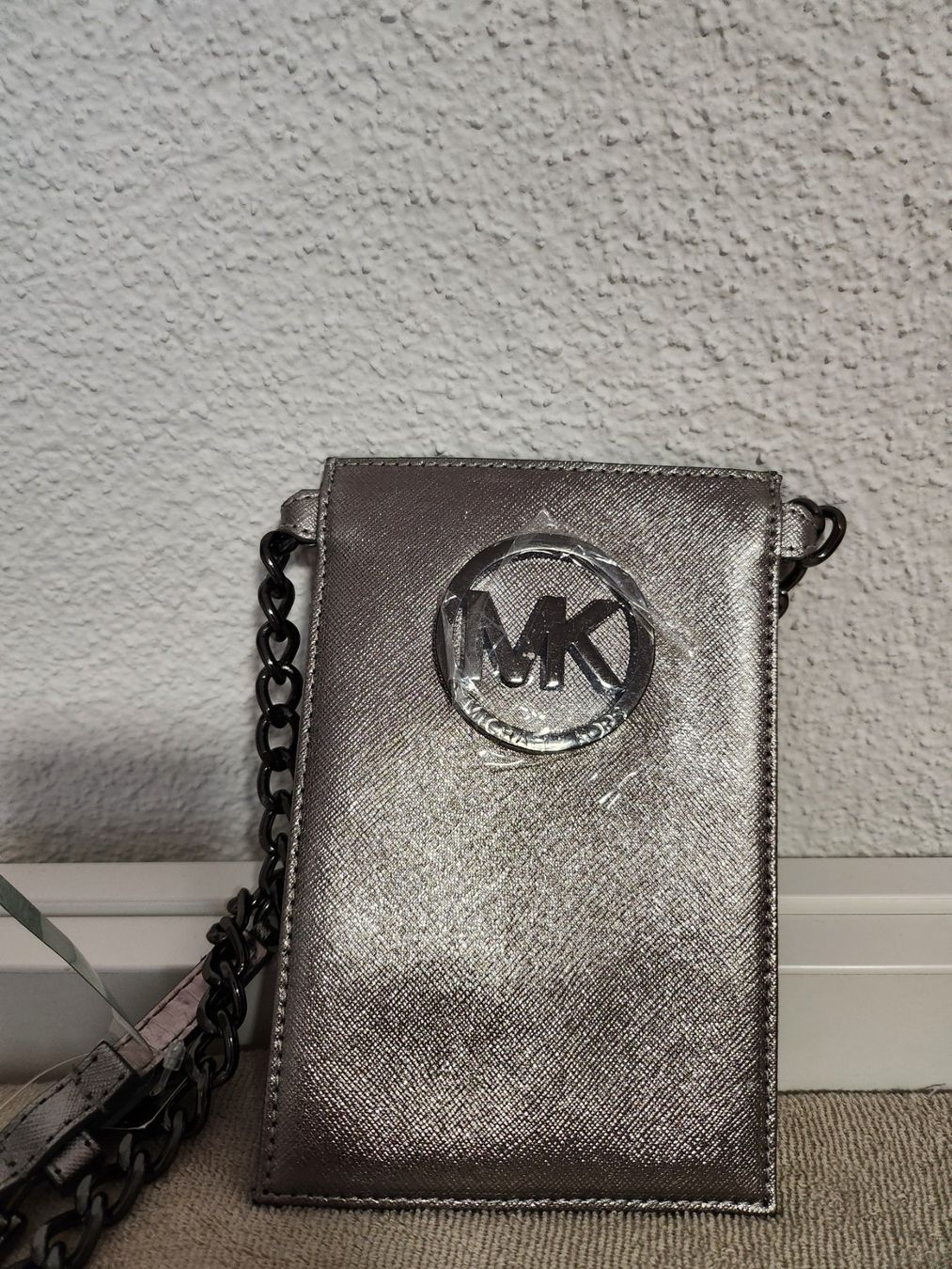 Michael Kors Taschen für Damen: Michael Kors Tasche – Neu (gemäss Beschreibung) aus Kefikon TG von Livline