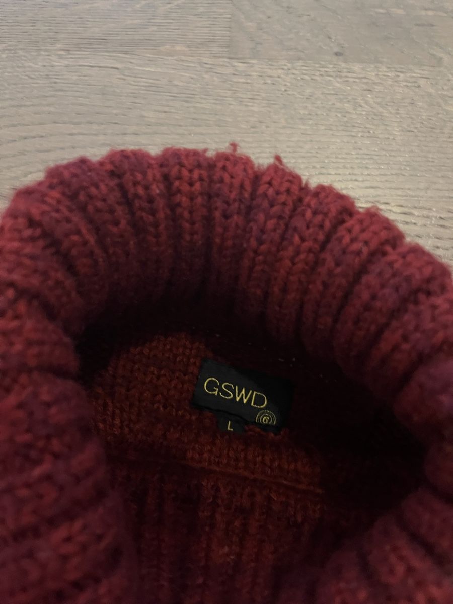 Maglioni & Felpe: Warmer Zopfmuster Rollkragenpullover – Usato da Zürich venduto da Closetbesties 1