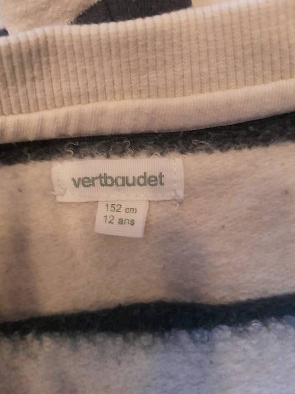 Pullover & Sweatshirts: Pullover 3 er Set Gr.152 – Gebraucht aus Buochs von DODGEO11 1