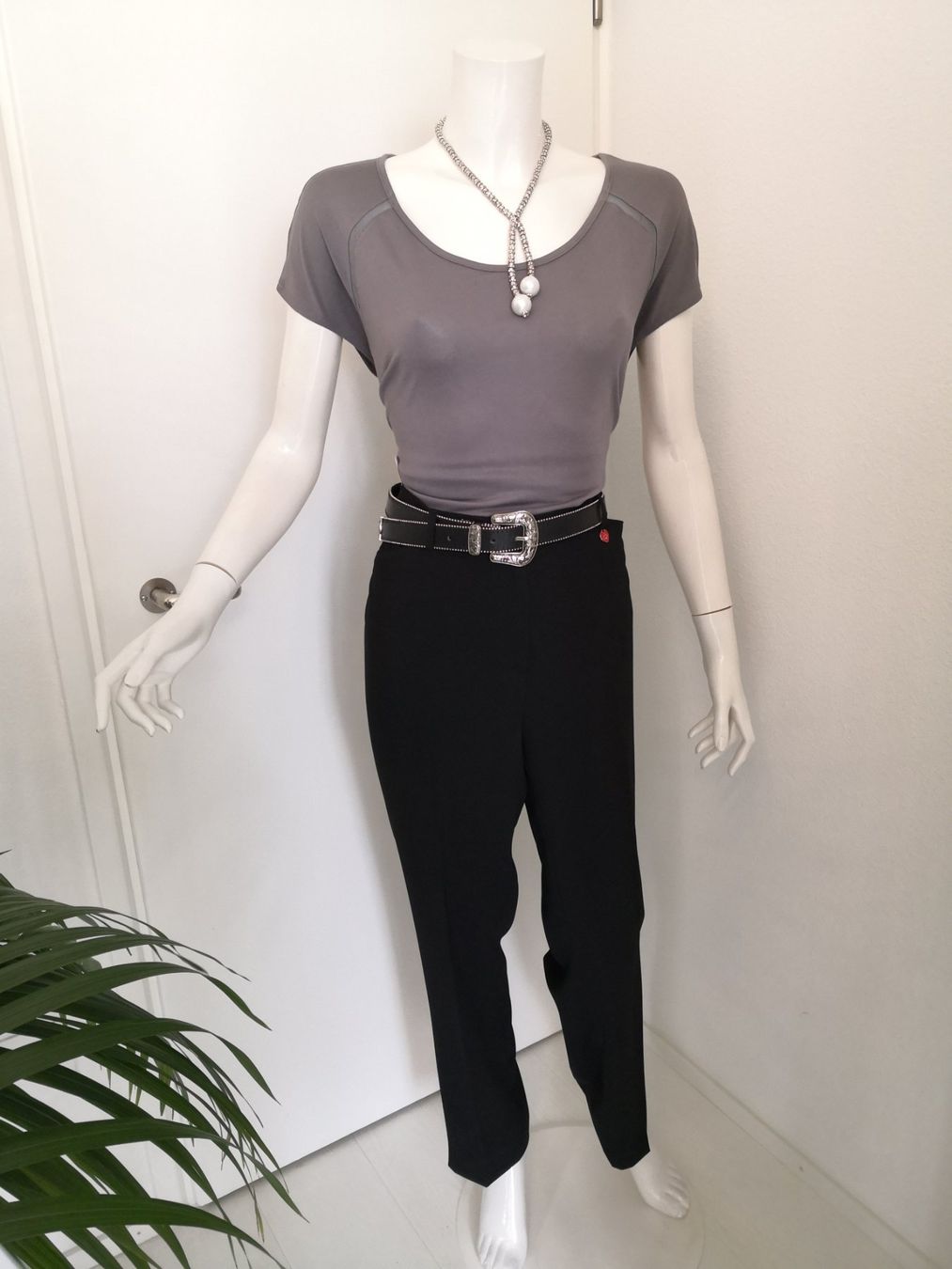 Opus T-shirt: 🤩OPUS T-SHIRT GRAU MIT NETZ-EINSATZ – Nuovo (secondo la descrizione) da Olten venduto da Naja-Twins-Twins 6