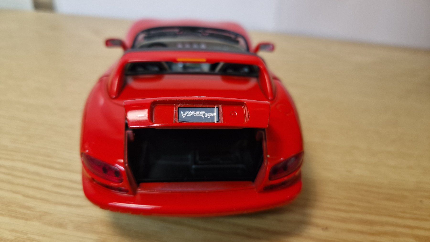 Bburago Modellini d'auto: Modellauto, Viper RT/10, 1/18, rot – Usato da Weisslingen venduto da and-lo73 4