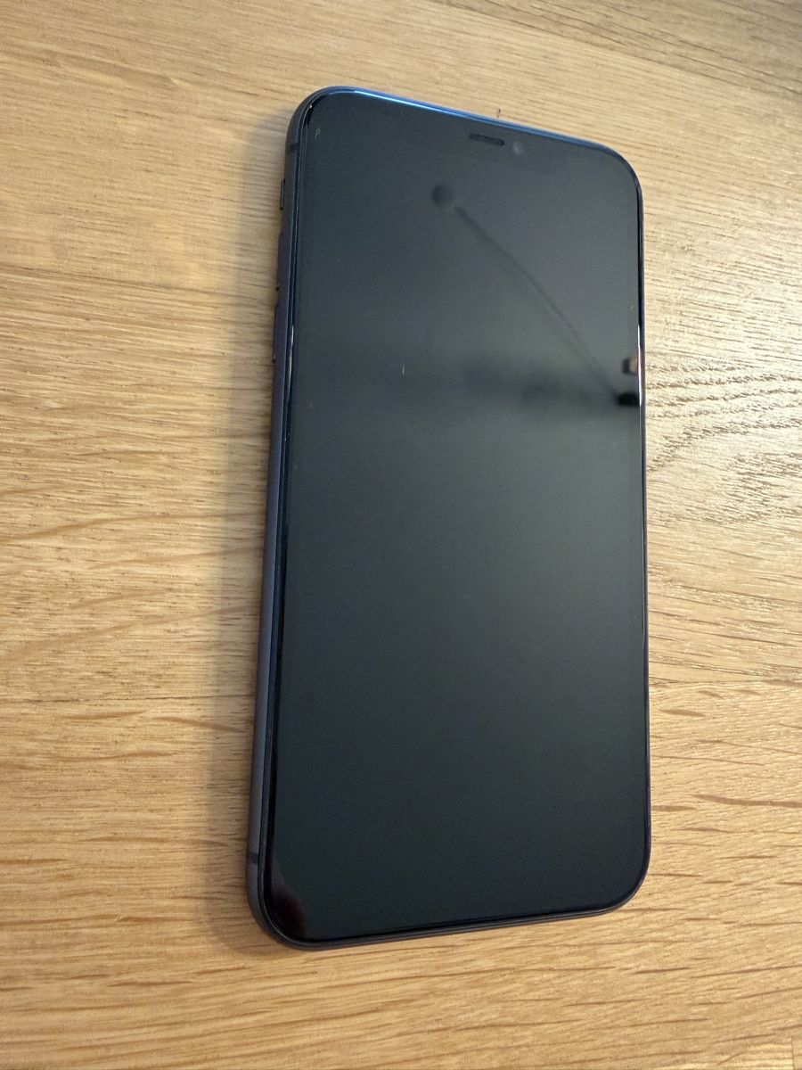 Apple Telefoni cellulari / Smartphones: Apple Iphone 11 64GB Schwarz – Usato da Thayngen venduto da Jruer- 5