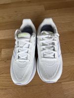 New Balance 37.5