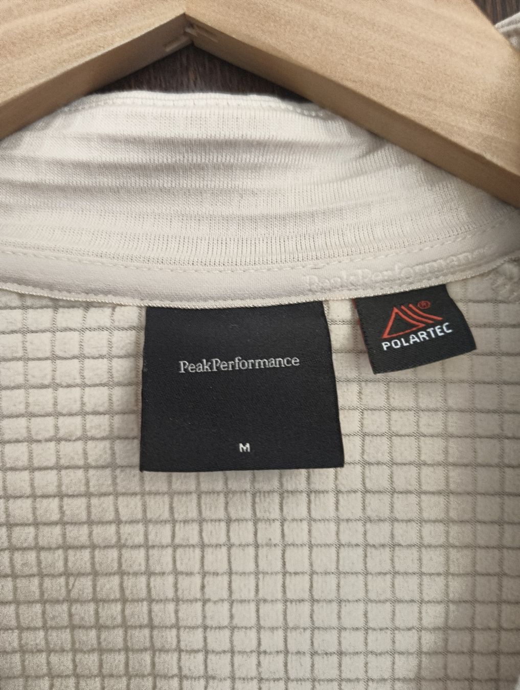 Peak Performance Pulls & Sweat-shirts: Peakperformance polar tech Fleece Beige Size M – Neuf (Voir description) à Carona par ufd_ncr8 1