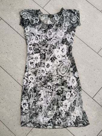 Schwarz-weisses Kleid, Gr. 40/42, Gina Benotti