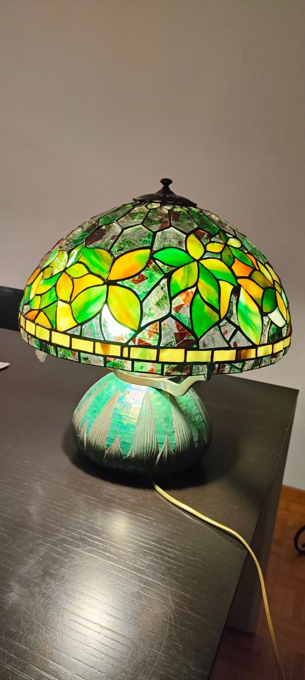Lampen: Tiffany Lampe mit Arrowroot L.Fuss – Gebraucht aus Volketswil von rerererarara 8