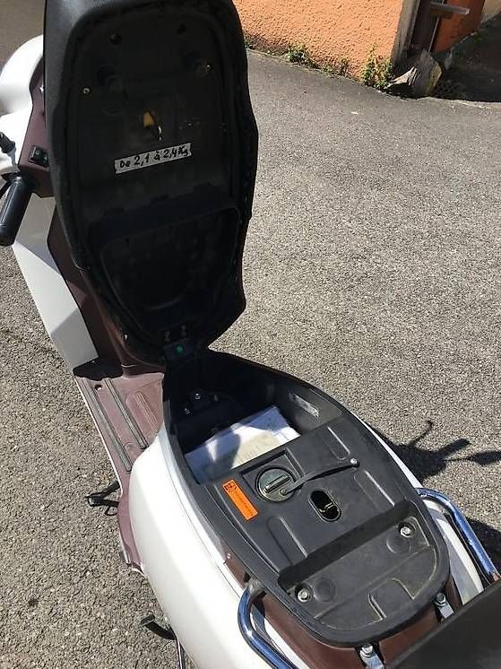 Scooter: VENGO ZAHARA 125i – Usato da Renens VD venduto da luc_6gdy 3