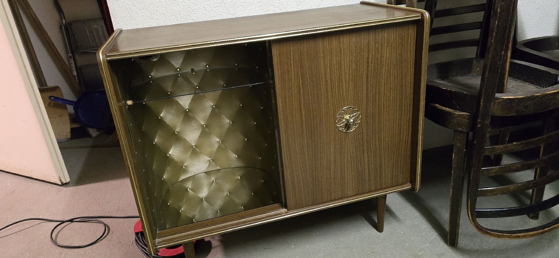 Cassettiere: Barmöbel , sideboard,  vintage Möbel  – Usato da Zürich venduto da Reni8048 6