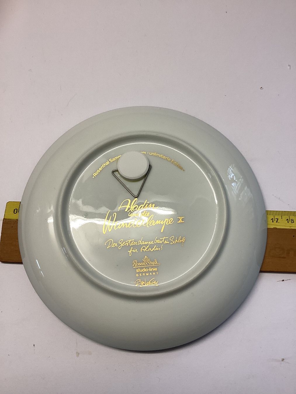 Rosenthal Assiettes: Teller WIINBLAD ROSENTHAL Sammel-Teller mit Box – D'occasion à Eglisau par mar_5rn2 1