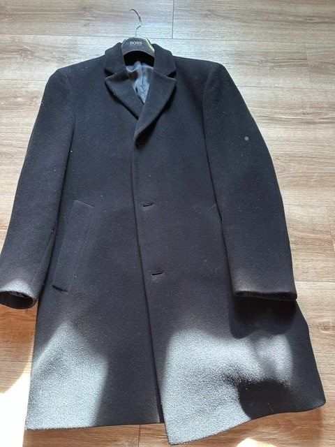 Hugo Boss Cappotti: Hugo Boss Kurzmantel – Usato da Rodersdorf venduto da trialsport