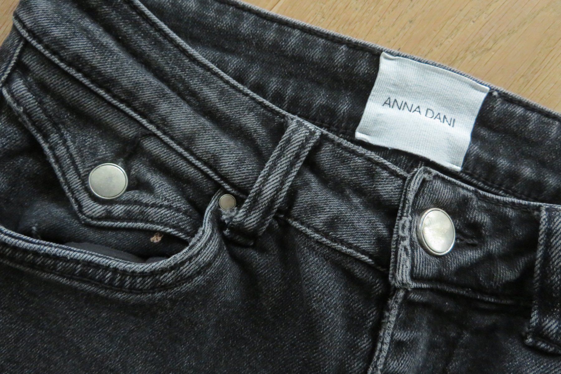Jeans: ANNA DANI Jeans Grösse S – Usato da Wil ZH venduto da Tamagy 2