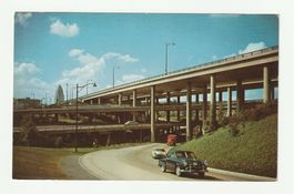 USA, Autobahnanschlussstelle in Los Angeles, Vintage Autos