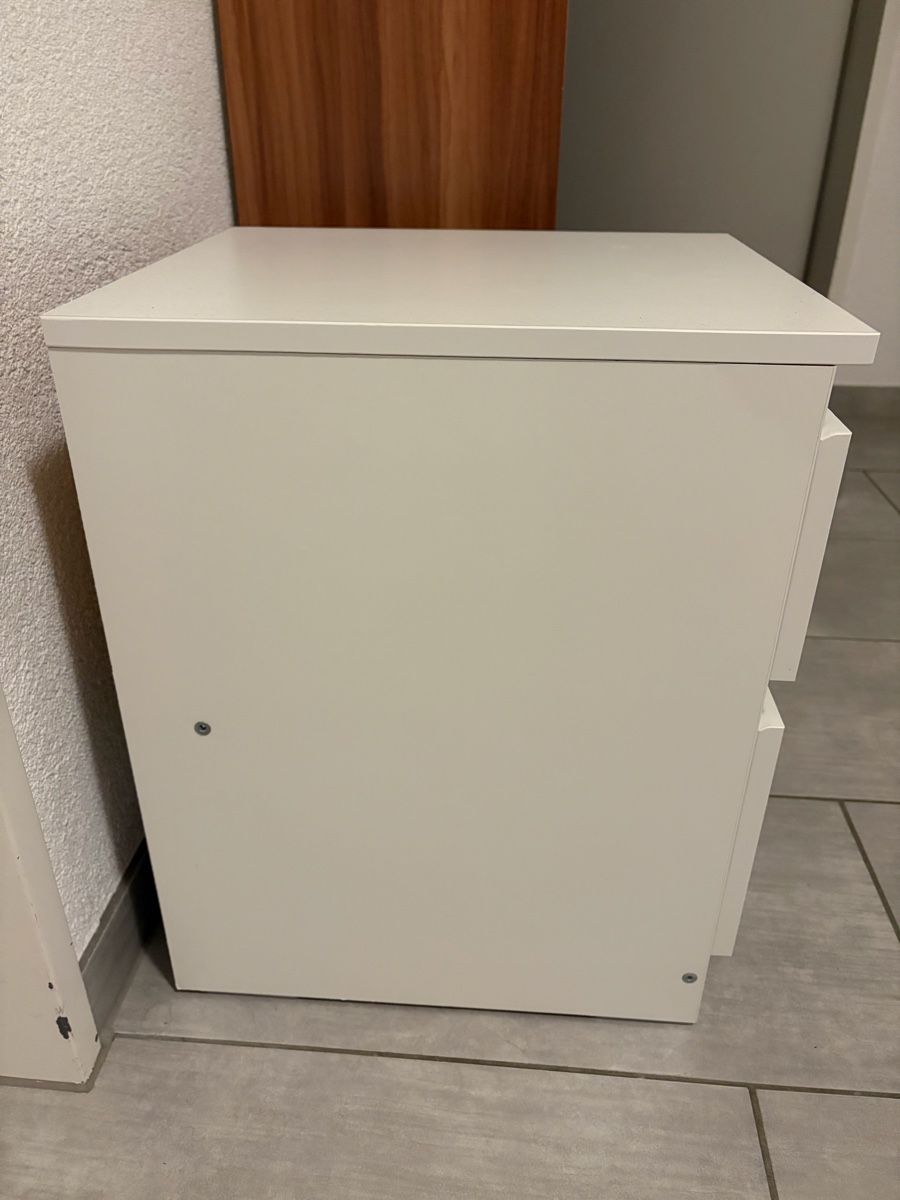 Ikea Nachttische: Ikea Nachttischchen / Kommode – Gebraucht aus Wallenwil von Rainbow45 2