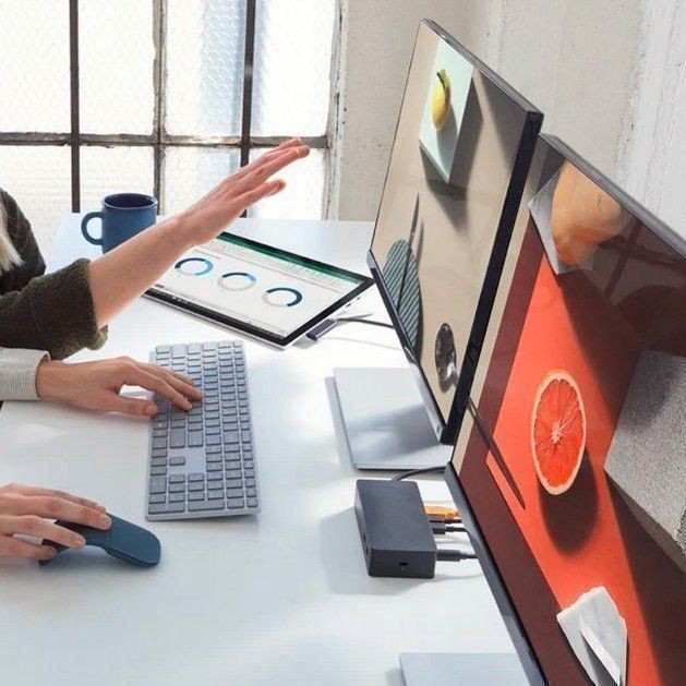 Microsoft Docking station: Microsoft Surface Docking Station für Surface-Geräte 1/2 – Usato da Weinfelden venduto da SEYBOY 2