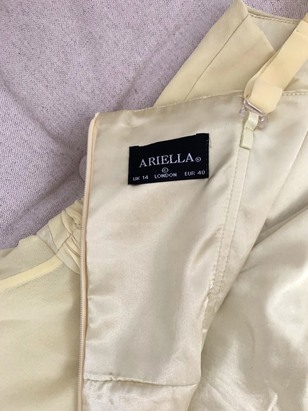 Vestiti: ARIELLA Ballkleid GR. 40 – Usato da Bern venduto da SaleOutPhil 6