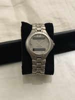 Tissot Titanium Herrenarmbanduhr – Quarz – Titan – Grau