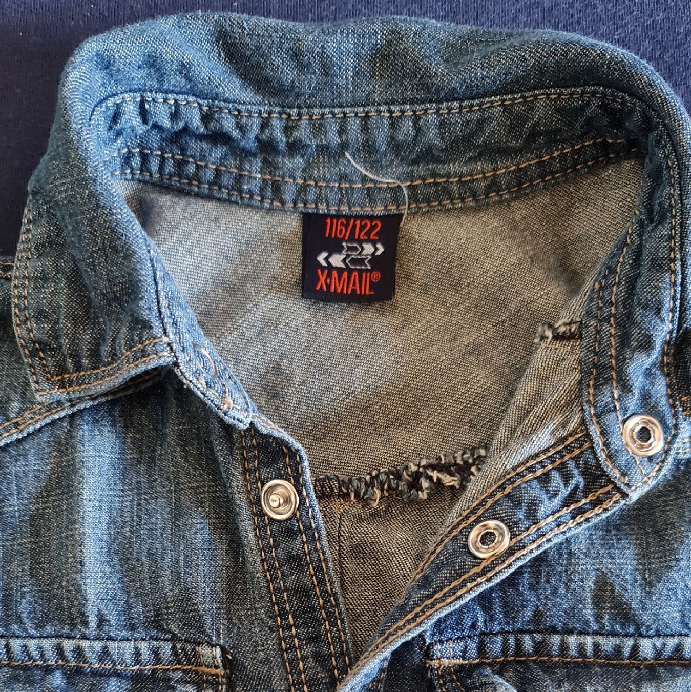 Camicie, T-shirt & Polo: Jeanshemd Gr. 116/122 – Nuovo (secondo la descrizione) da Lengnau BE venduto da Spahrtakus 3