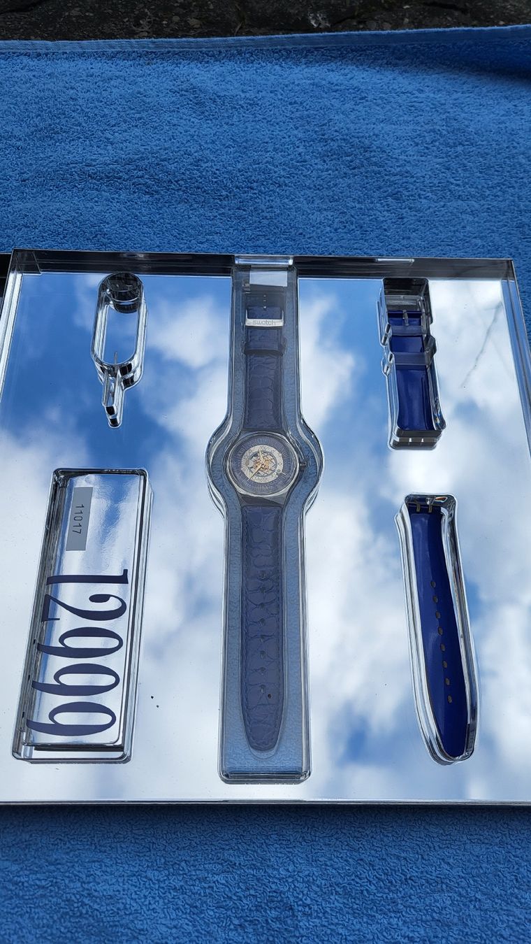 Swatch Uhren: Swatch tresor magique  platin  – Neu und originalverpackt aus Thun von harry999 1