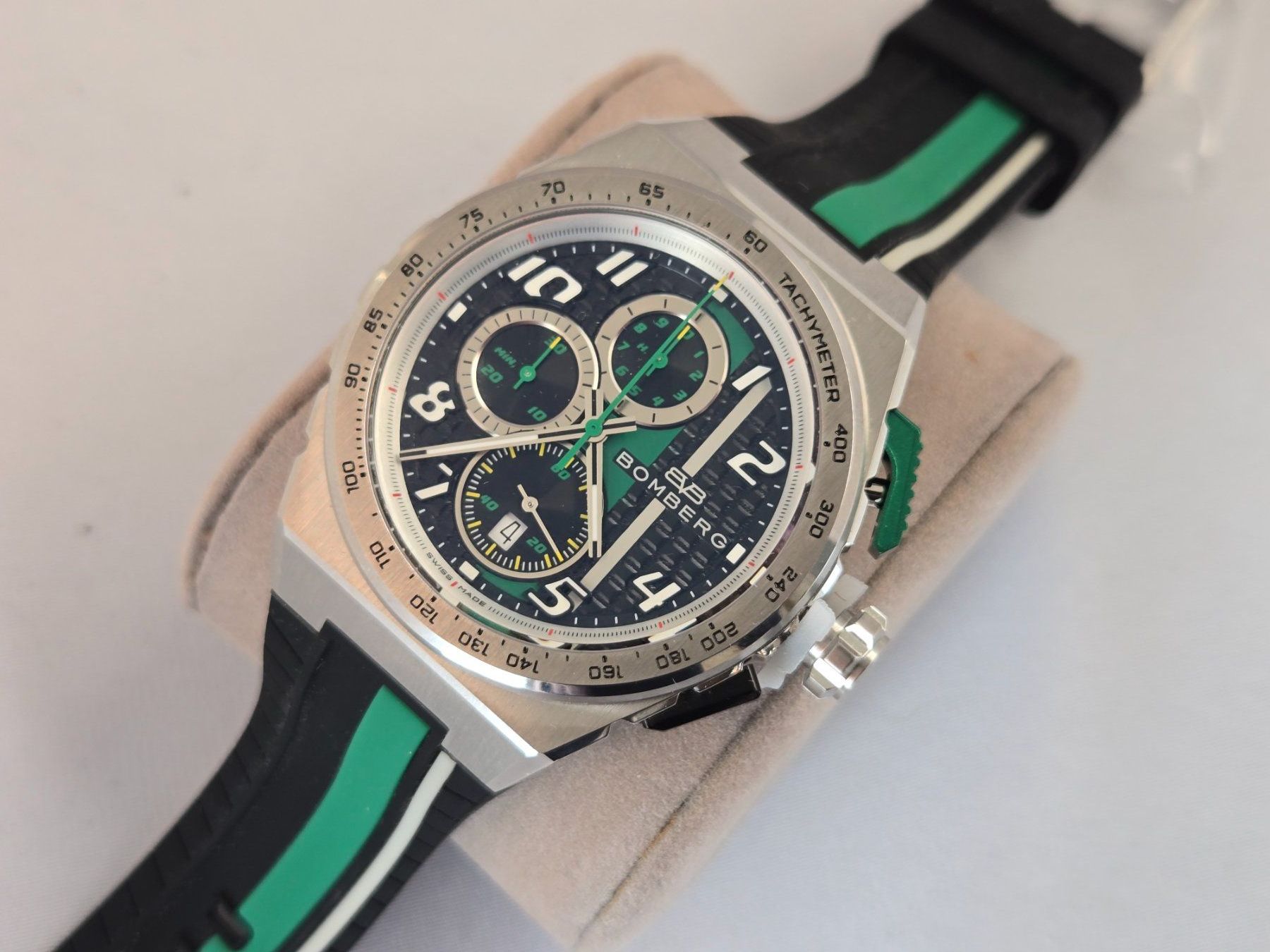 Bomberg Orologi: Bomberg Apex Chrono GB – Nuovo (secondo la descrizione) da Chabrey venduto da Horology 3