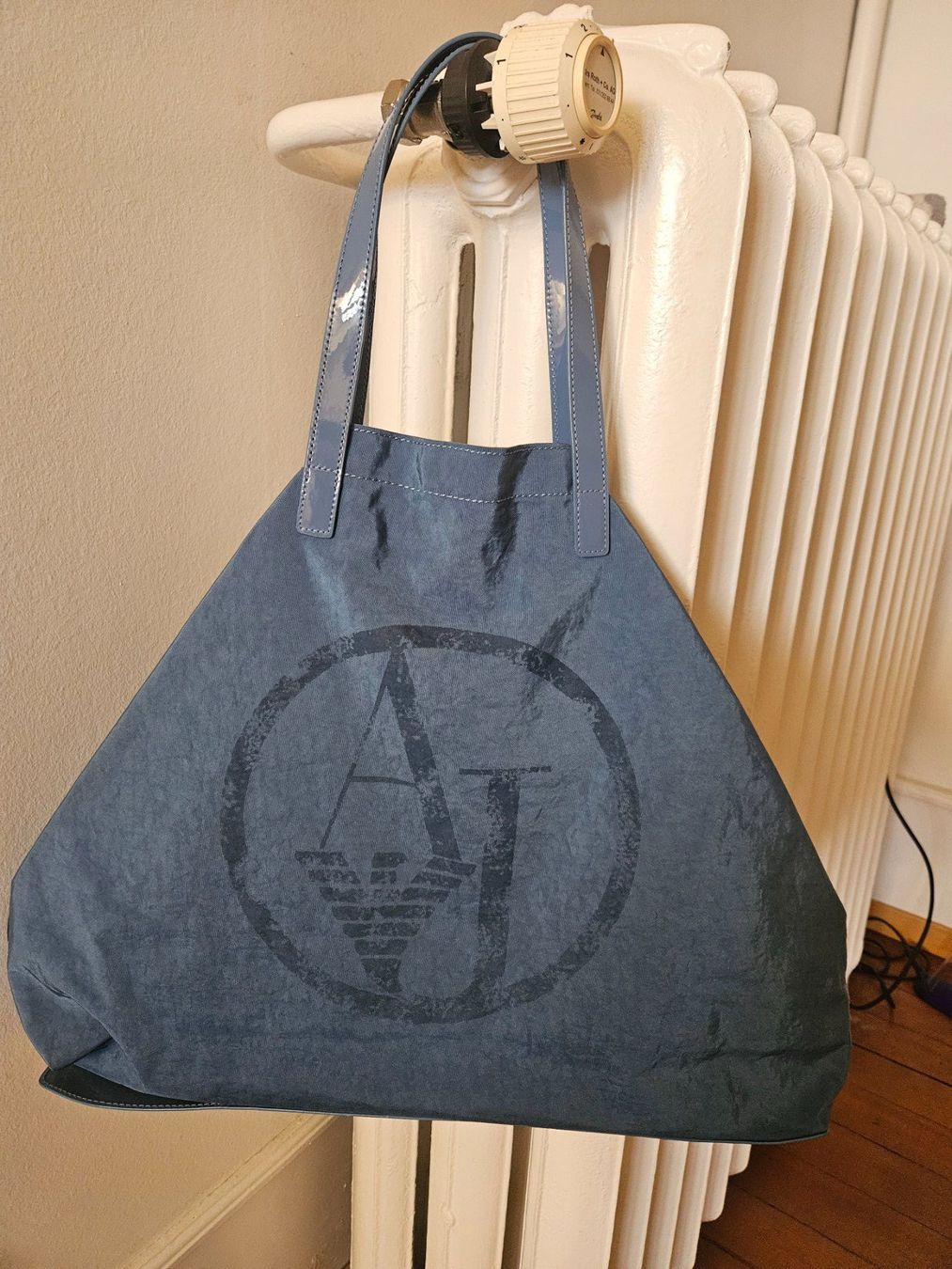 Armani Borse da donna: Armani Jeans Grosse Tasche Neu – Nuovo (secondo la descrizione) da Bern venduto da Alea6892