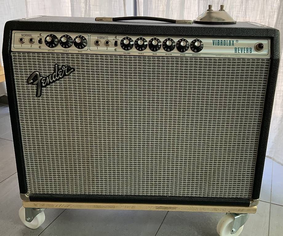 Amplificatori: Fender Vibrolux Reverb 1975 – Usato da Ballens venduto da _ah_jd7m