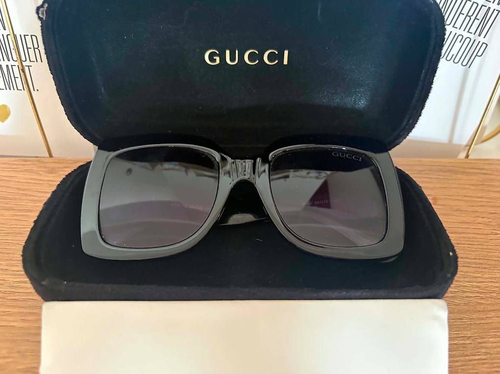 Brillen & Gläser: Lunettes de soleil – Gebraucht aus Villars Sur Glane von cbf_2x7z