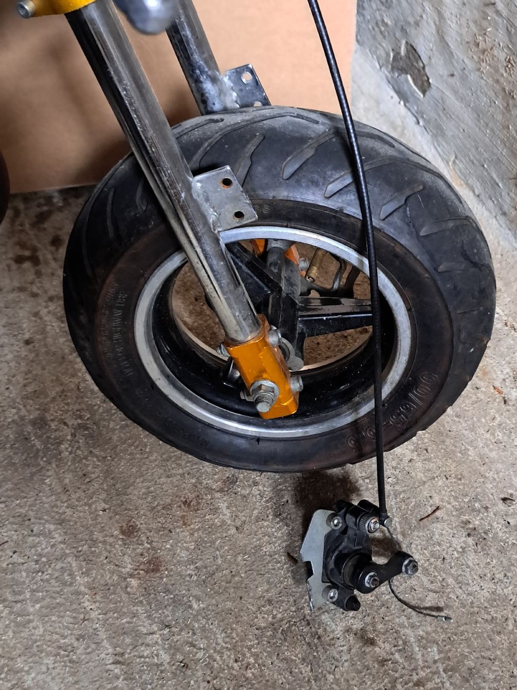Cyclomoteurs: Töfli defekt ab 1 .00 Fr – D'occasion à Wettingen par ML03 8