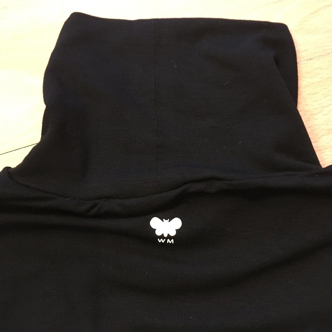 Max Mara Pullover & Sweatshirts: Max Mara Weekend Rollkragen Pulli MULTIF Viscose schwarz M – Neu und originalverpackt aus Zürich von rar_b2y9 1