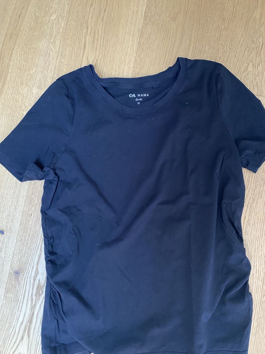 C&A T-shirt: T-Shirt C&A Mama schwarz Grösse L – Usato da Hohentannen venduto da Hawaii29