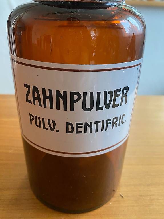 Accessori da laboratorio: Apothekerflasche - Glasbehälter "Zahnpulver" – Usato da Oberglatt ZH venduto da sglattibrocki 3