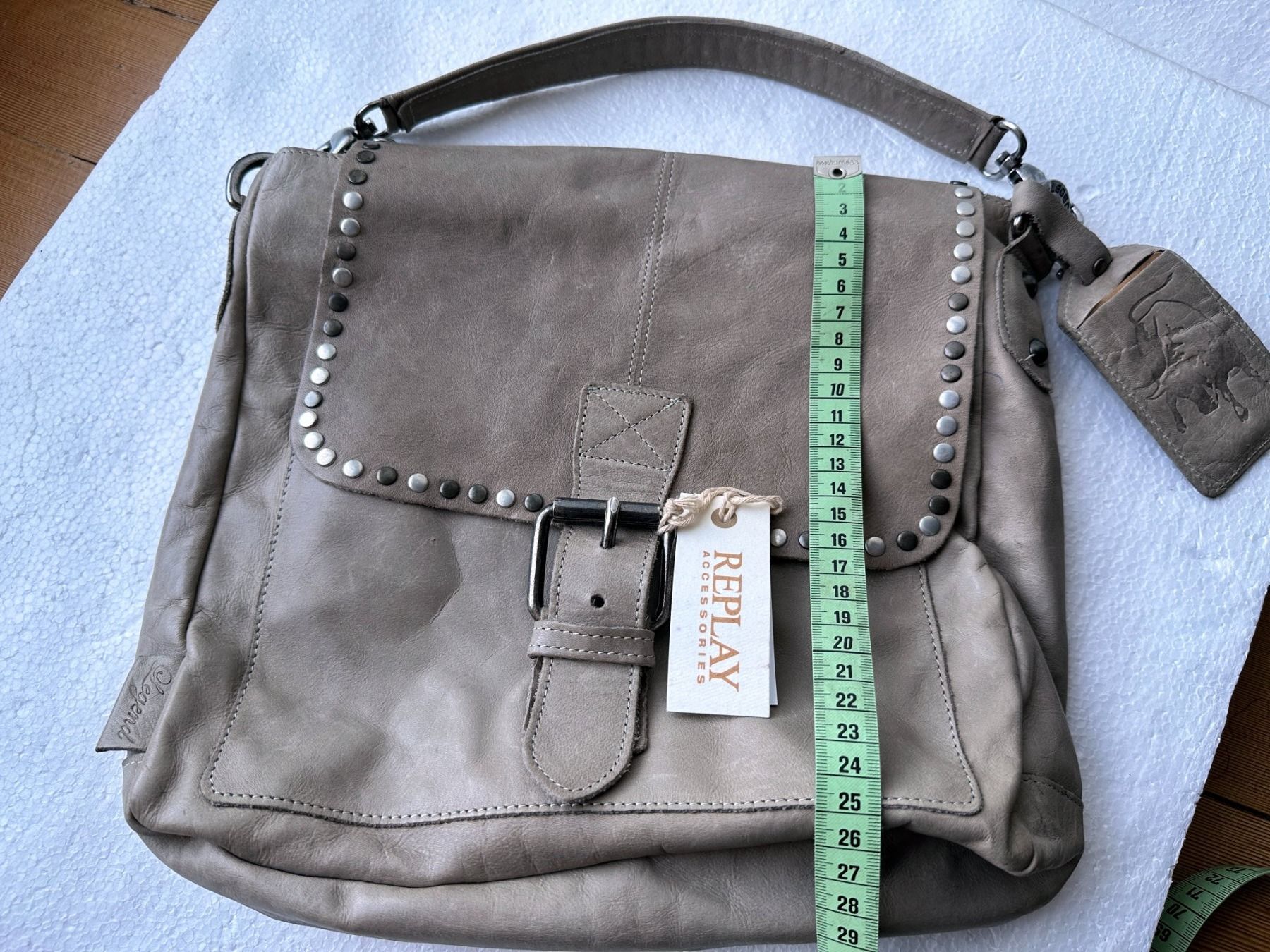 Replay Borse: Tasche Leder Replay – Nuovo (secondo la descrizione) da Gümmenen venduto da FelizitasHermann 3