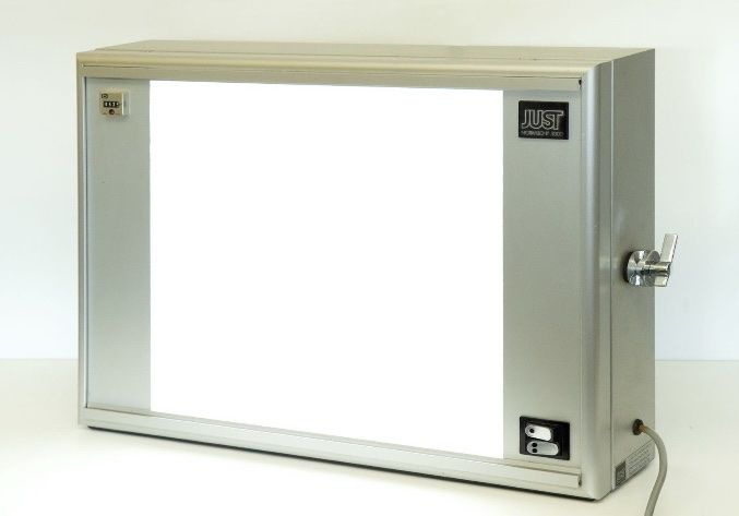 Laboratorio & Camera oscura: Profi Leuchtpult "JUST Normlicht 5000" – Usato da Dübendorf venduto da and_s6fr 1