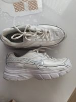 Nike P-6000 White/Silver – Grösse 38