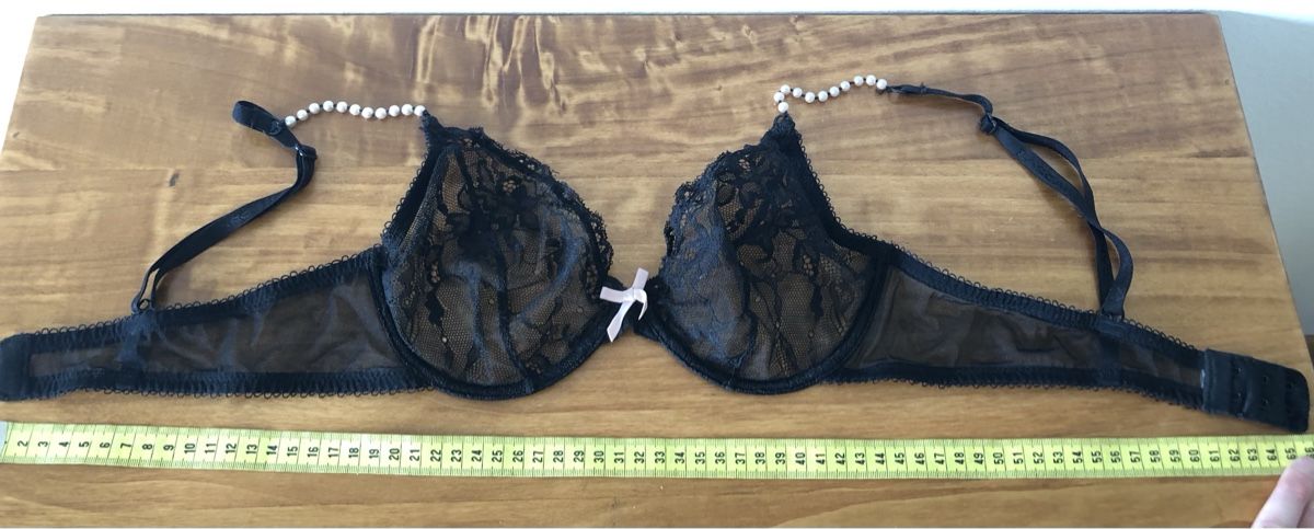 Altra biancheria intima: BH mit Spitze und Perlen – Usato da Dietlikon venduto da Luna77