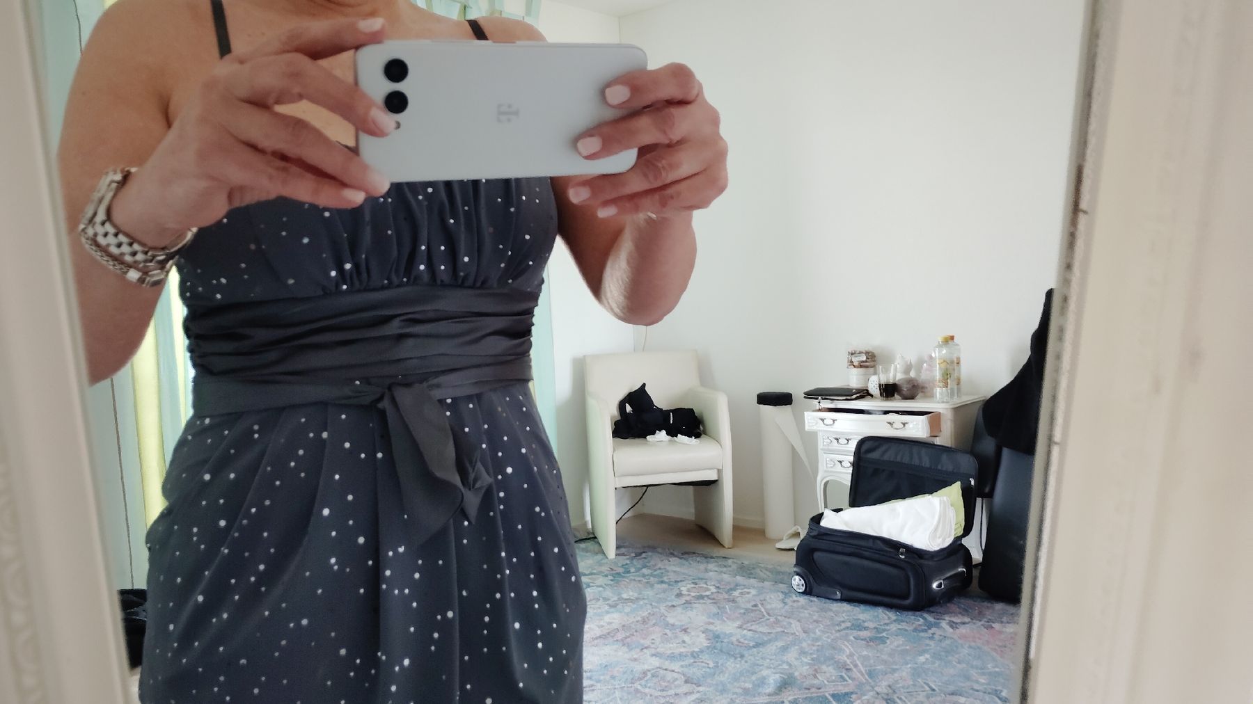 Vestiti: graues Kleid mit Glitzer – Nuovo (secondo la descrizione) da Spreitenbach venduto da ludwigmaira 1