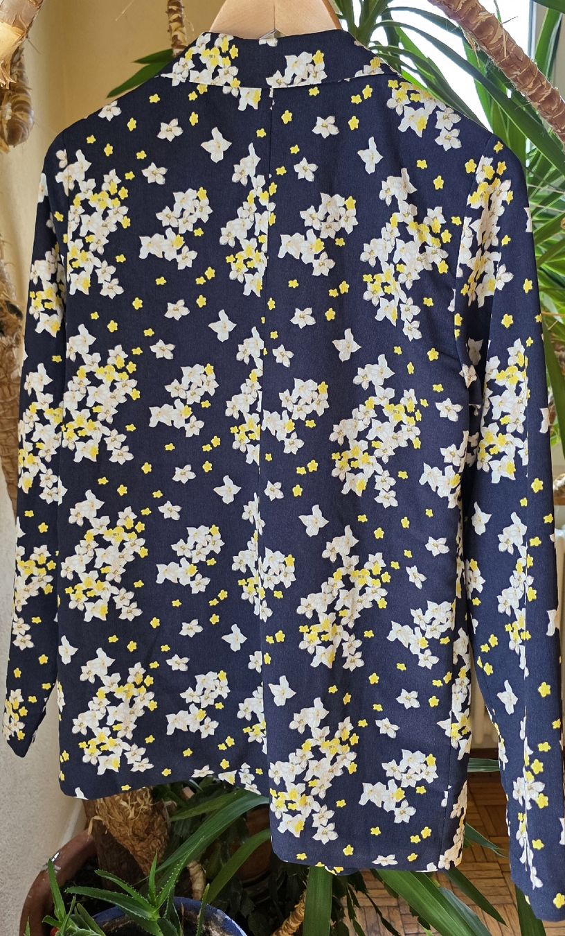 Giacche: Veste blaser bleu marine et jaune – Usato da Yverdon-les-Bains venduto da van_dq65 1