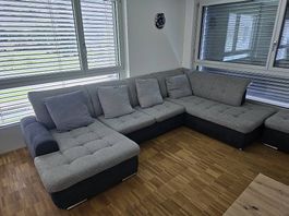 Grosses Sofa inkl Kissen